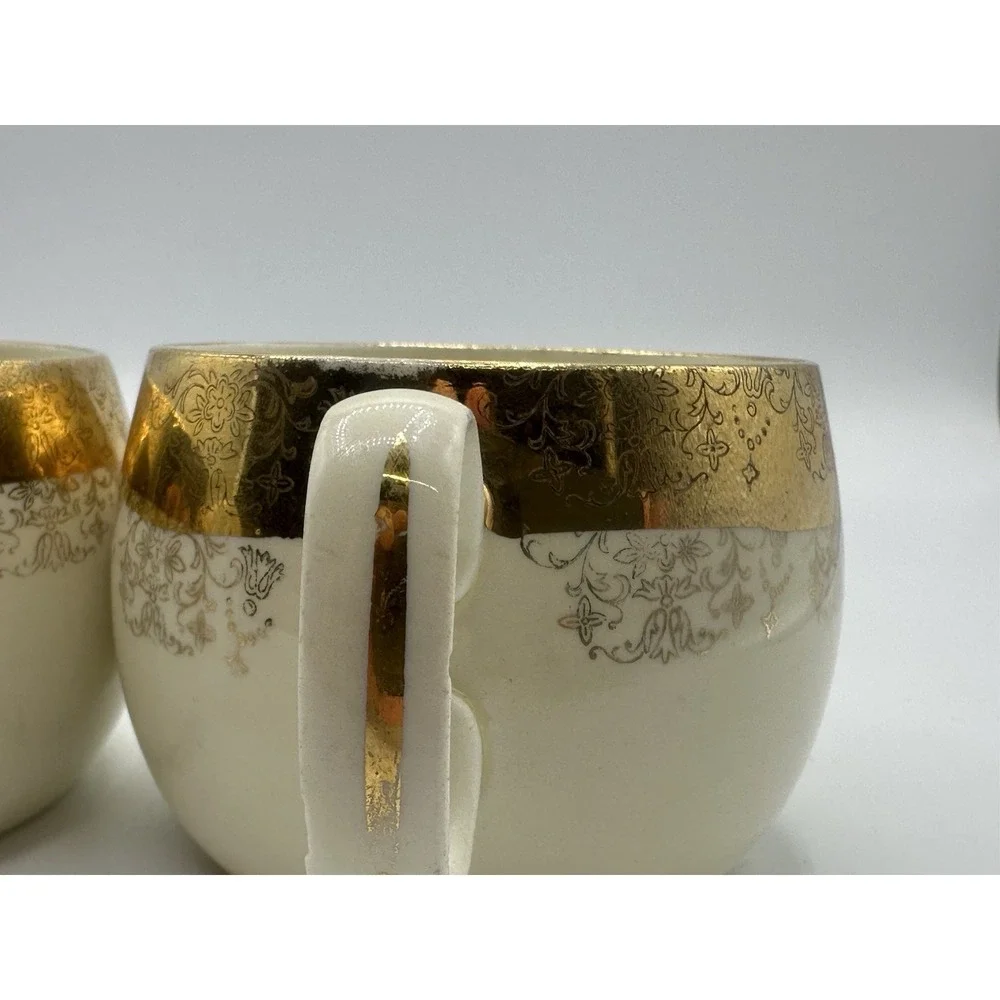 Pair of Sabin Crest-O-Gold‎ Flat Cups Made In USA 22K Gold